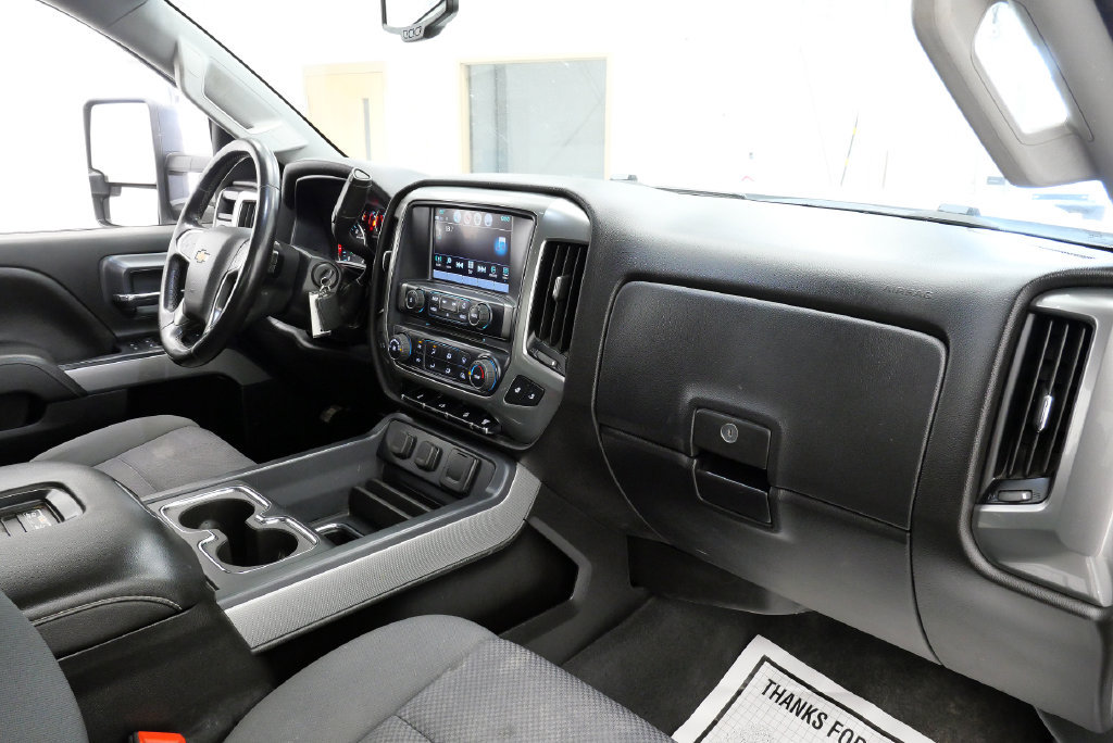 Used 2019 Chevrolet Silverado 2500 LT w/ Z71 Package, Off-Road AWD/4WD image 17