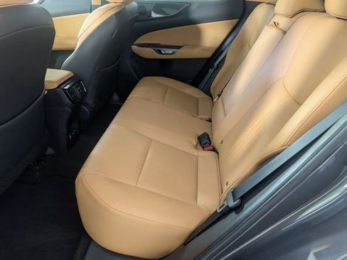Used 2024 Lexus NX 250 FWD w/ Towing Package (2000 Lbs) image 25