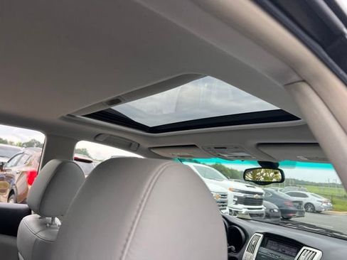 Used 2006 Lexus RX 330 FWD image 27