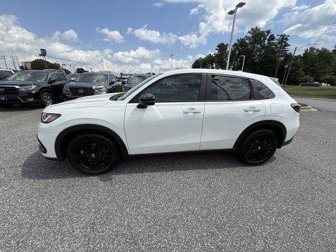 New 2026 Honda HR-V Sport image 6