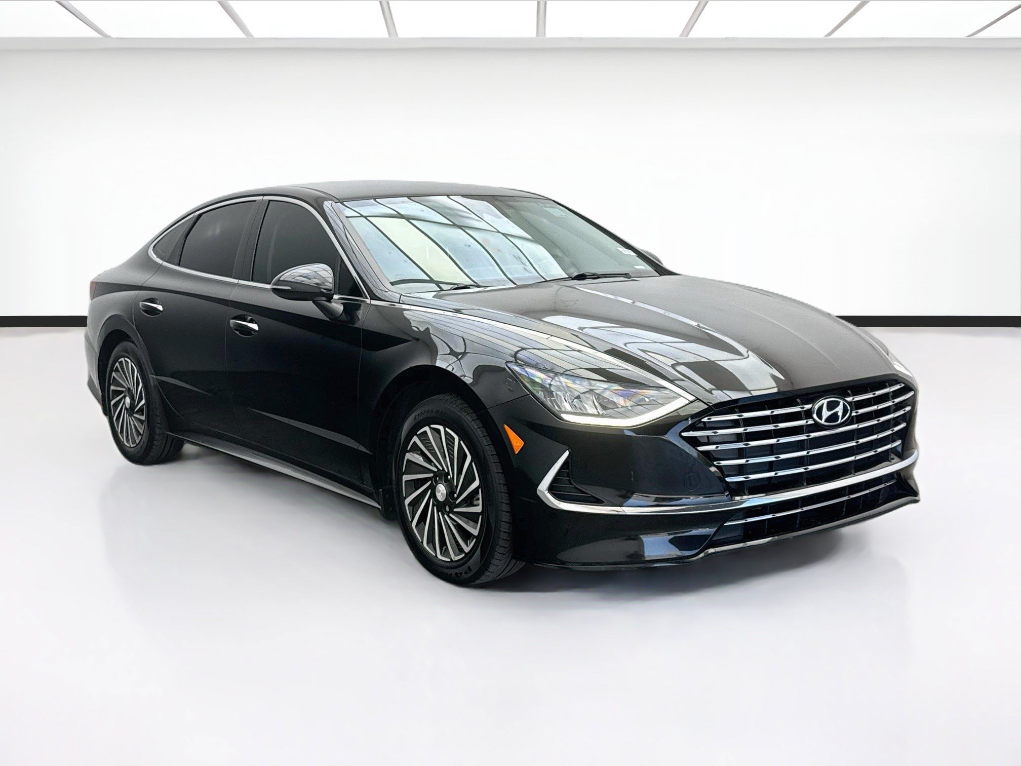 Used 2021 Hyundai Sonata SEL FWD image 3