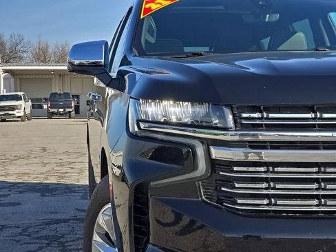 Used 2021 Chevrolet Tahoe Premier w/ Premium Package image 9