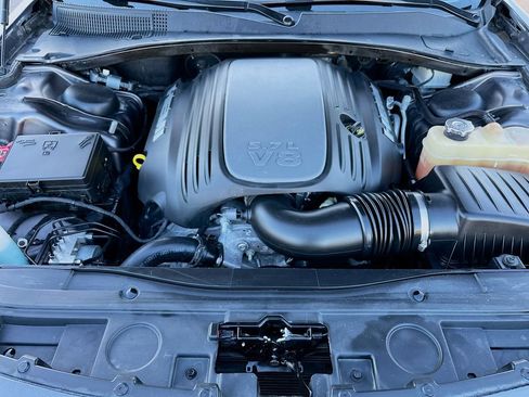 Used 2020 Chrysler 300 S w/ 300S Premium Group RWD image 31