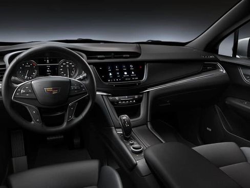 New 2025 Cadillac XT5 Luxury w/ LPO, Floor Liner Package image 10