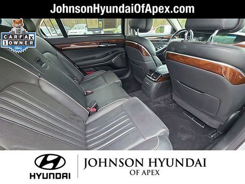 Used 2017 Genesis G90 3.3T Premium image 34