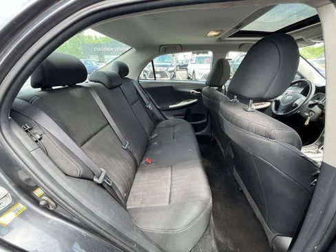 Used 2013 Toyota Corolla S w/ Premium Complete Pkg FWD image 25