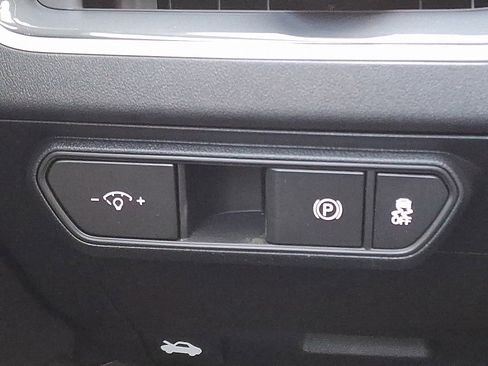 New 2025 Kia K4 EX image 19