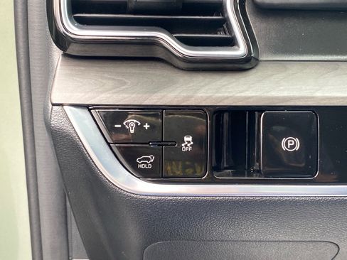 Certified 2024 Kia Sportage X-Line w/ X-Line Premium Package image 23