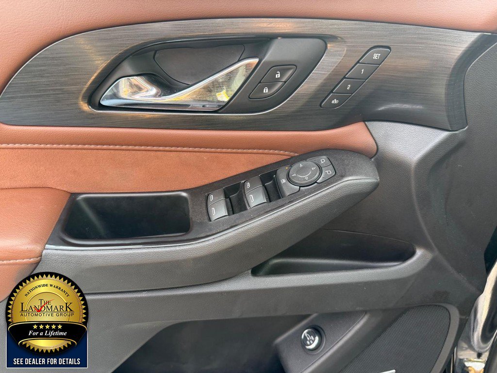 Used 2019 Chevrolet Traverse High Country w/ LPO, Floor Liner Package AWD/4WD image 8