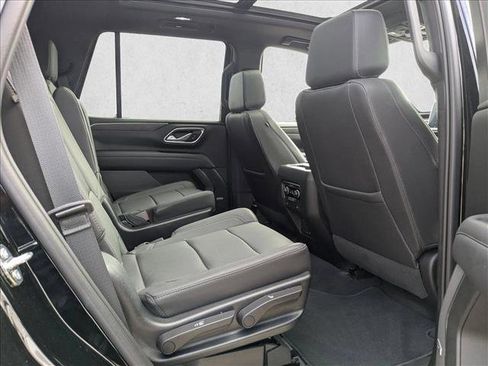 Used 2023 Chevrolet Tahoe Z71 w/ Luxury Package image 22