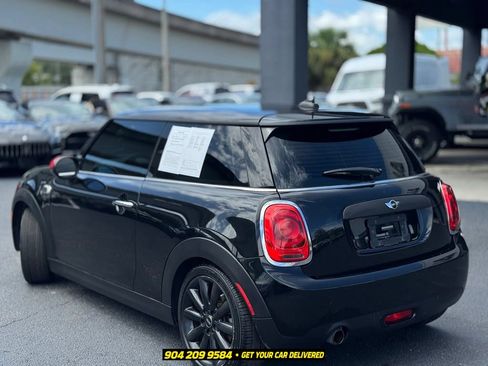 Used 2015 MINI Cooper 2-Door Hardtop FWD image 5