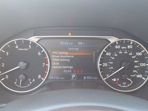 Used 2025 Nissan Altima 2.5 SV image 29