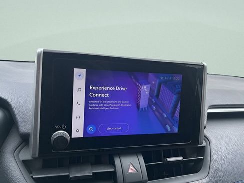 Used 2023 Toyota RAV4 SE image 26