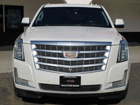 Used 2017 Cadillac Escalade ESV Premium Luxury w/ LPO, Radiant Package image 2