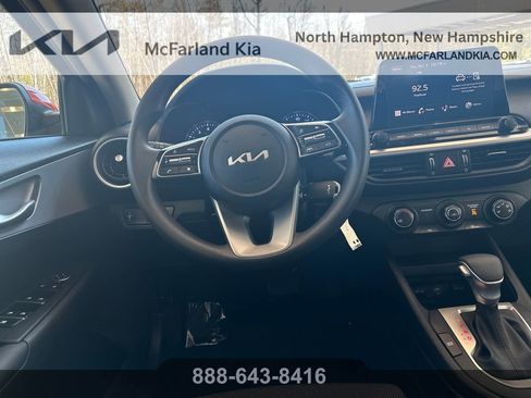 Used 2023 Kia Forte LXS image 14