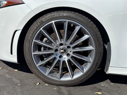 Used 2019 Mercedes-Benz A 220 image 4
