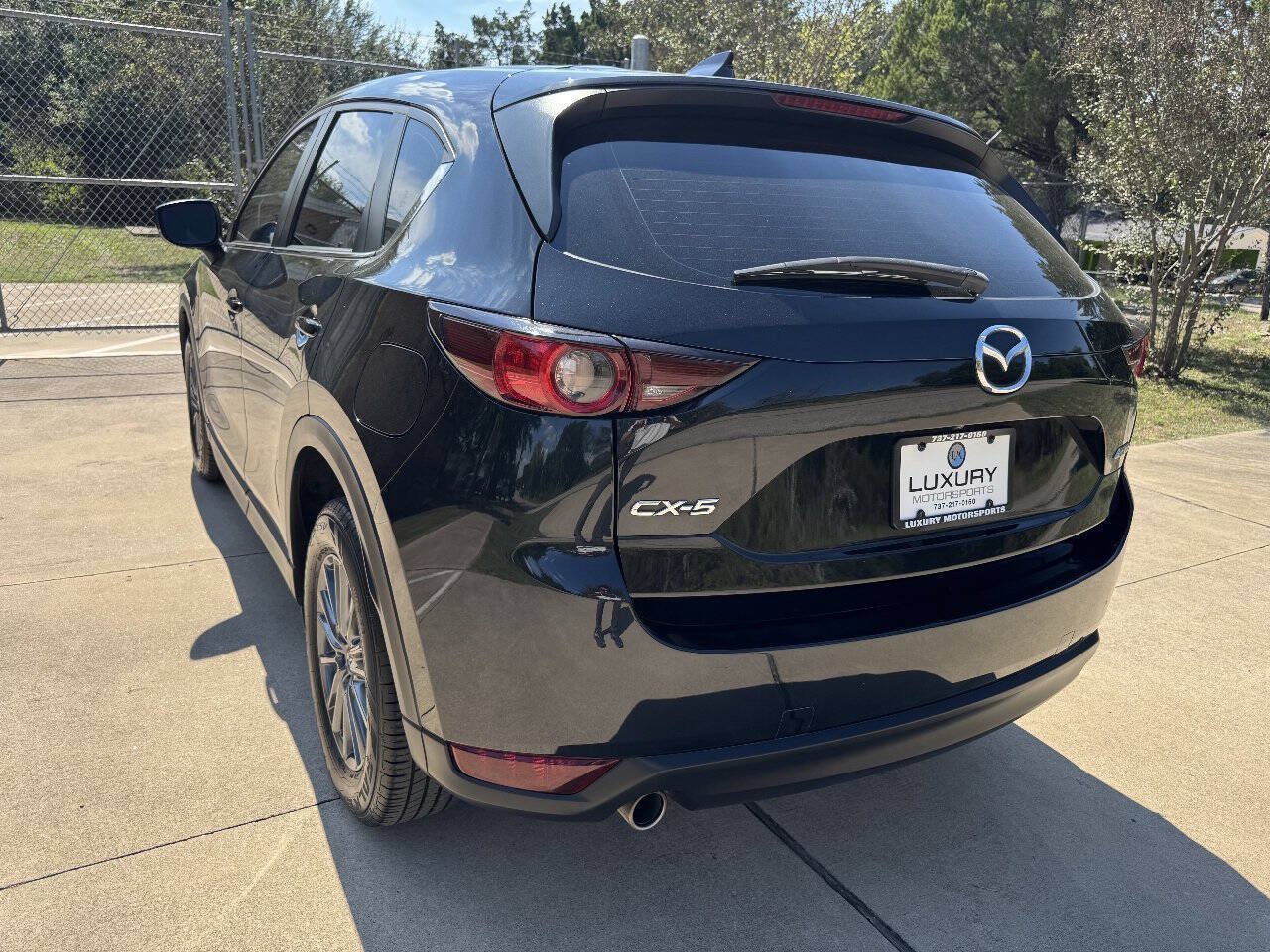 Used 2019 MAZDA CX-5 Sport w/ I-ACTIVSENSE Package FWD image 10