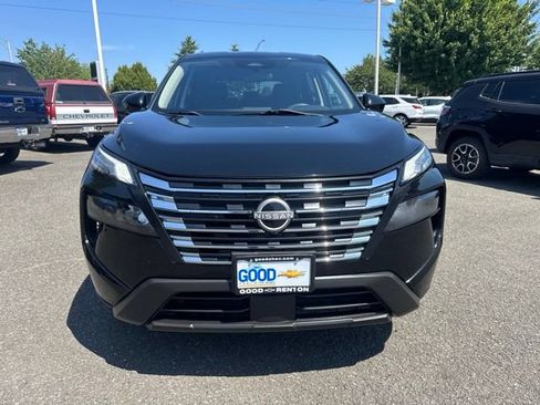 Used 2024 Nissan Rogue SV AWD/4WD image 8