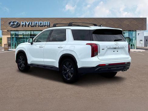 Used 2025 Hyundai Palisade XRT image 4
