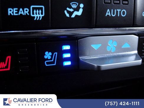 Used 2024 Ford F350 Platinum AWD/4WD image 34