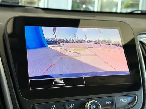 Used 2023 Chevrolet Malibu LT FWD image 20