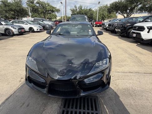 Used 2021 Toyota Supra Premium w/ Driver Assist Package RWD image 2