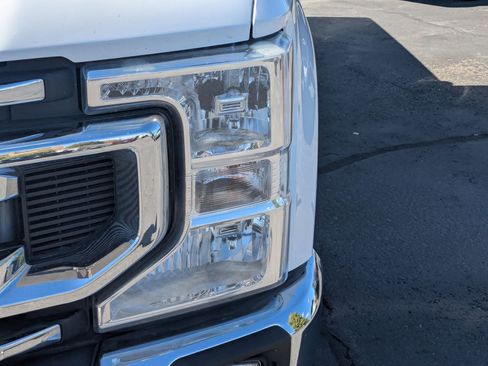 Used 2021 Ford F250 XLT w/ XLT Value Package image 12