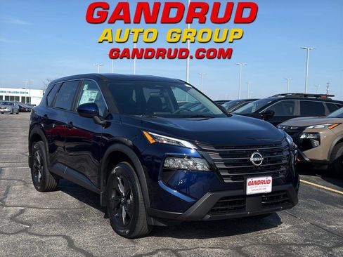 New 2026 Nissan Rogue SV AWD/4WD image 1