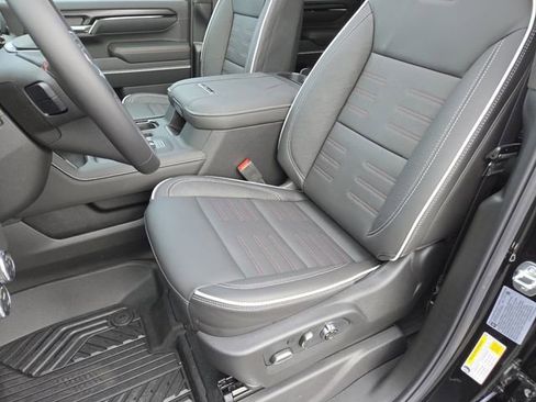 New 2026 GMC Sierra 2500 AT4X w/ AT4X AEV Edition image 36