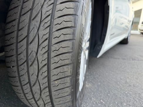 Used 2014 Toyota Avalon XLE Touring image 48