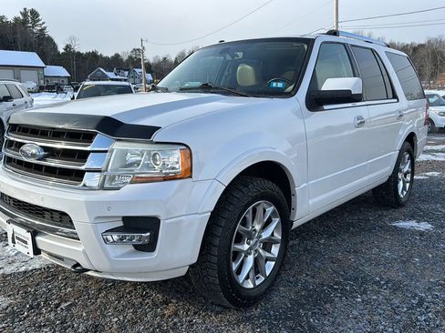 Used 2015 Ford Expedition Limited w/ Equipment Group 301A AWD/4WD image 3