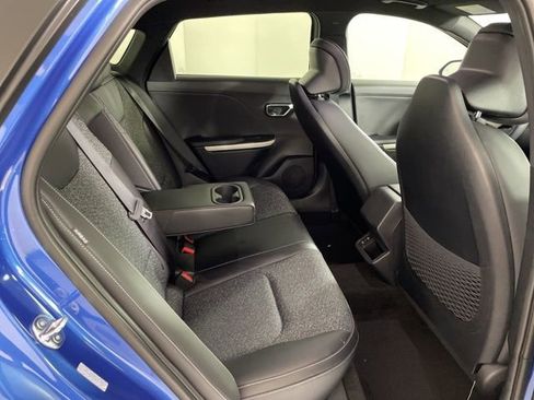 New 2025 Kia K4 GT-Line image 41