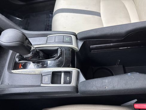 Used 2019 Honda Civic LX image 28