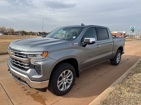 New 2026 Chevrolet Silverado 1500 LTZ w/ LTZ Premium Package image 7