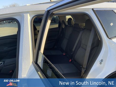 New 2026 Nissan Rogue SV image 10