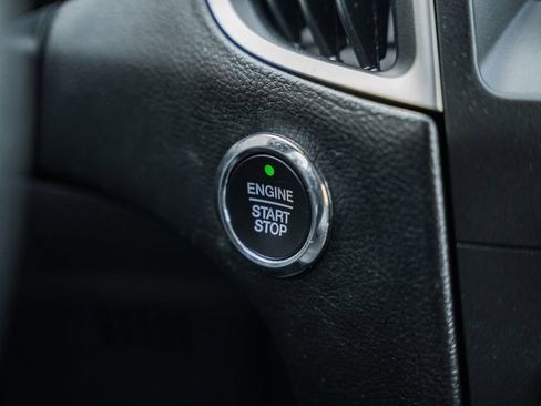 Used 2017 Ford Edge SEL w/ Equipment Group 201A image 25