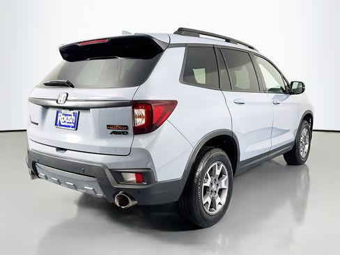 Certified 2023 Honda Passport TrailSport image 5