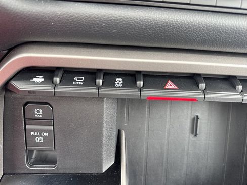 Used 2022 Toyota Tundra Limited image 19