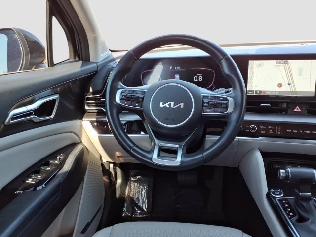 Used 2024 Kia Sportage EX FWD image 30