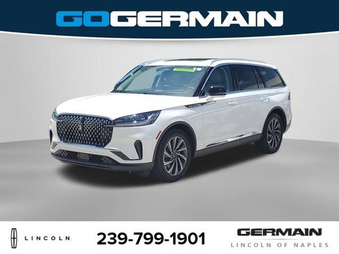 New 2026 Lincoln Aviator 2WD image 1
