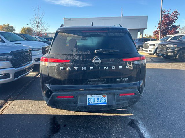 Used 2022 Nissan Pathfinder SV AWD/4WD image 3