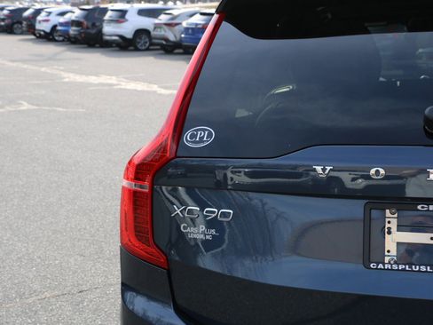 Used 2021 Volvo XC90 T8 Inscription image 6