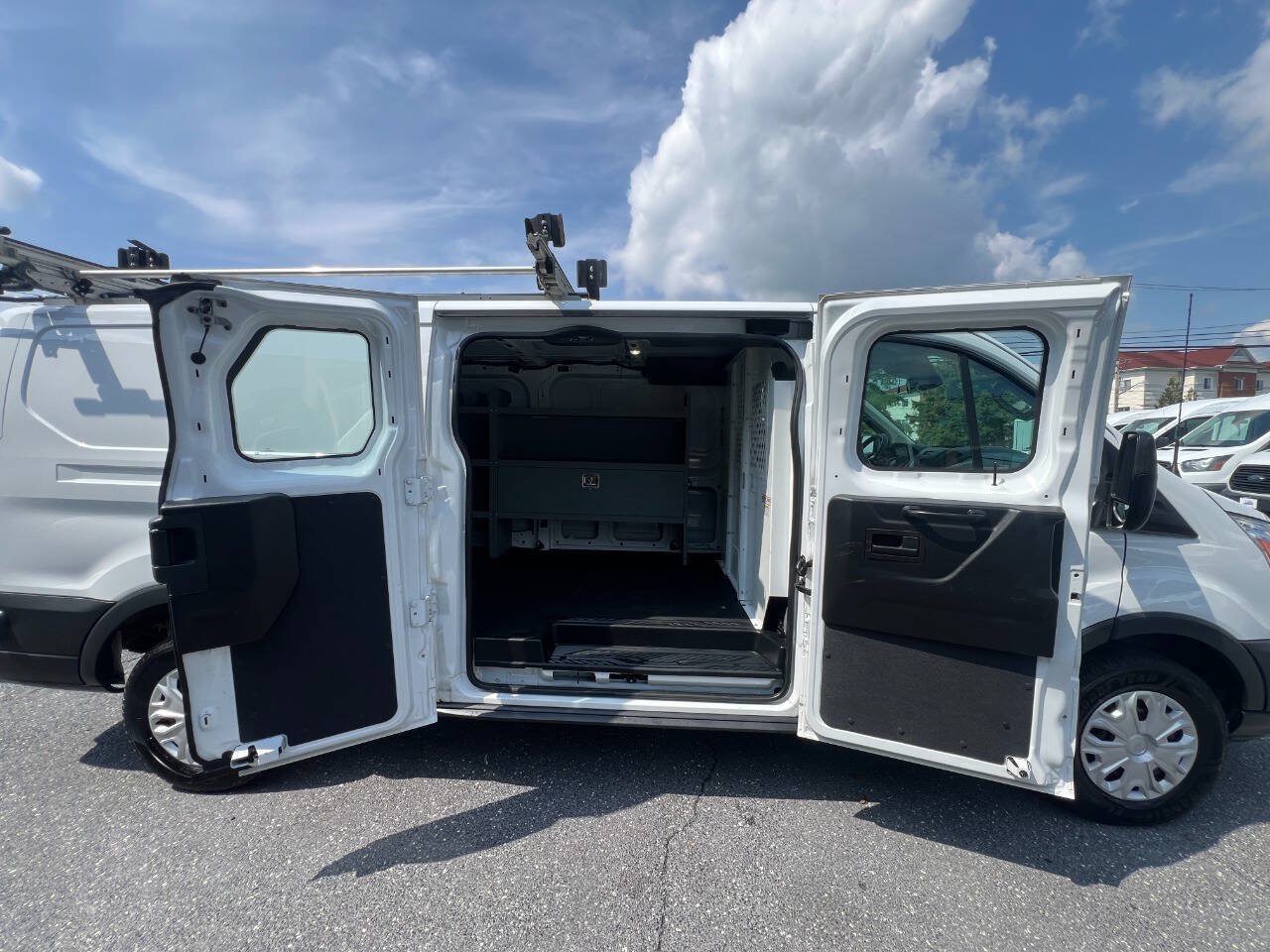 Used 2017 Ford Transit 350 148 Low Roof w/ Exterior Upgrade Package RWD image 7