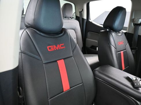 Used 2021 GMC Canyon Elevation Standard w/ Convenience Package image 37