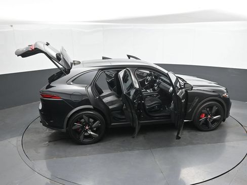 Used 2021 Jaguar F-PACE SVR AWD/4WD image 50