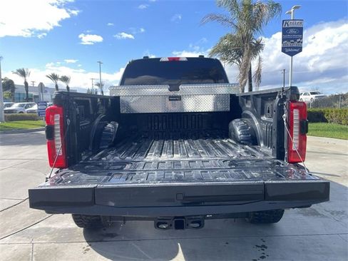Used 2024 Ford F250 XLT w/ Black Appearance Package image 27