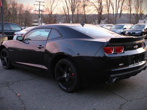 Used 2011 Chevrolet Camaro LT w/ Silver Stripe Package RWD image 3
