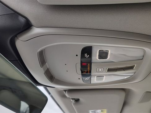 Certified 2023 Volvo XC60 B5 Core w/ Climate Package image 22