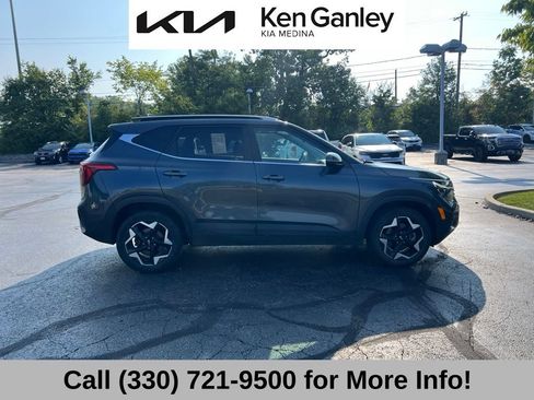 Certified 2024 Kia Seltos EX AWD/4WD image 5