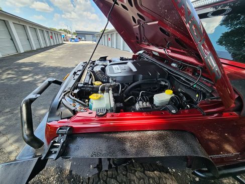 Used 2013 Jeep Wrangler Unlimited Sport w/ Connectivity Group image 25